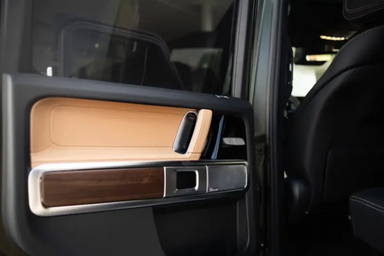 Mercedes-Benz G 580 din 2025 cu 5 km - oferta MER158425 - foto 10