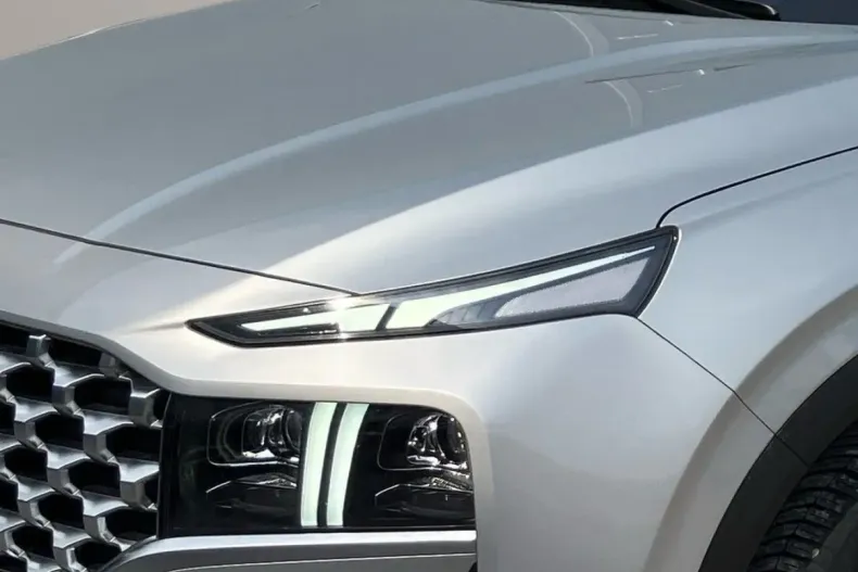 Hyundai SANTA FE din 2023 cu 36.170 km - oferta HYU158427 - foto 5