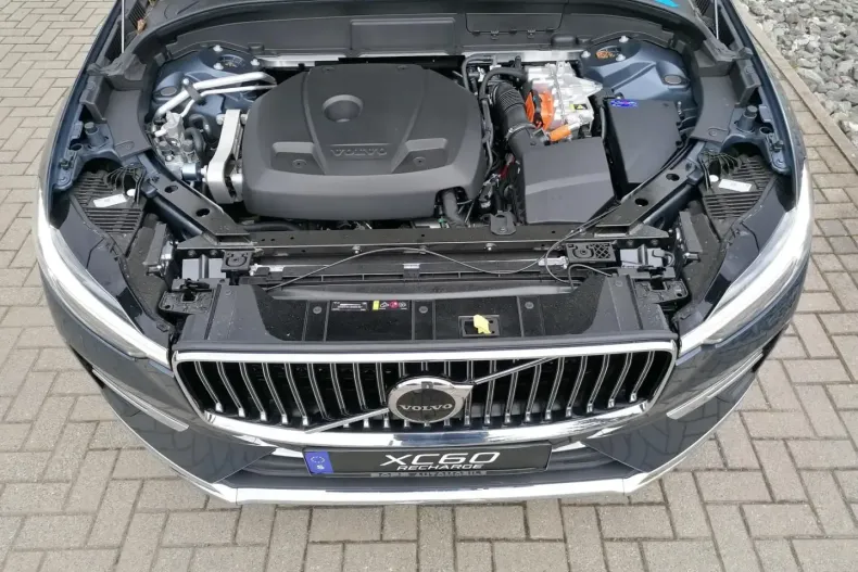 Volvo XC60 din 2023 cu 15.000 km - oferta VOL158429 - foto 29