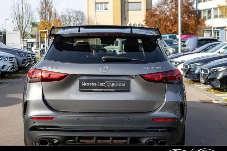 Mercedes-Benz GLA 45 AMG din 2022 cu 25.950 km - oferta MER158430 - foto 6
