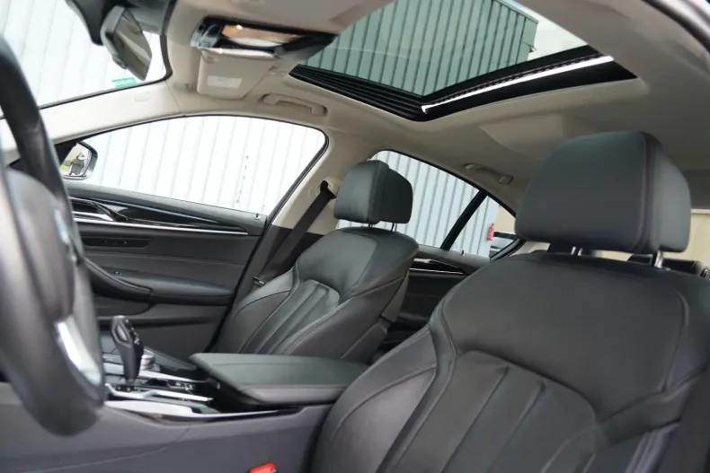 BMW 530 din 2023 cu 97.000 km - oferta BMW158431 - foto 7