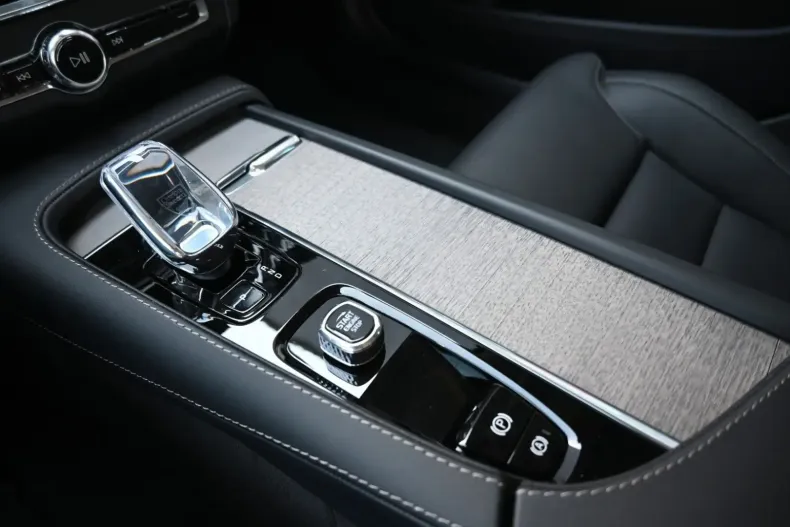 Volvo V90 Cross Country din 2024 cu 15.500 km - oferta VOL158432 - foto 23