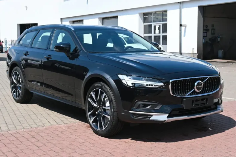 Volvo V90 Cross Country din 2024 cu 15.500 km - oferta VOL158433 - foto 3