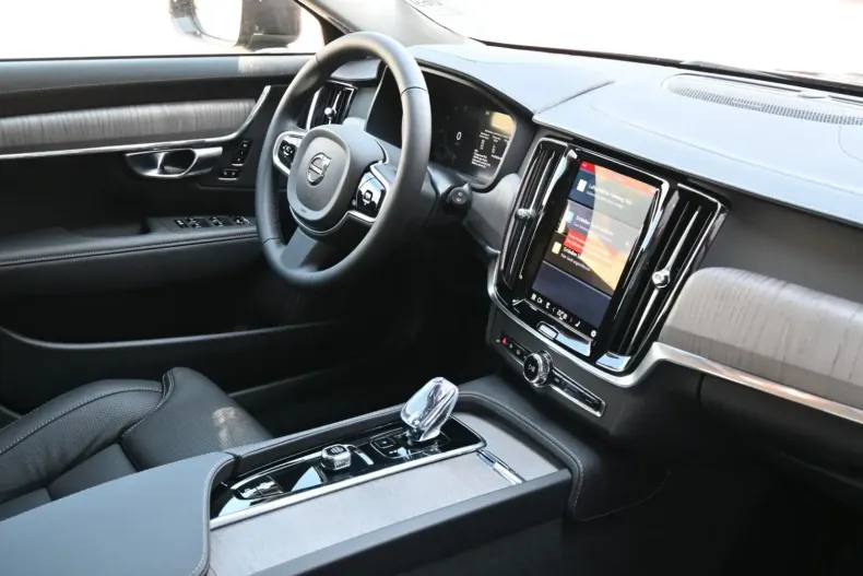 Volvo V90 Cross Country din 2024 cu 15.500 km - oferta VOL158433 - foto 17