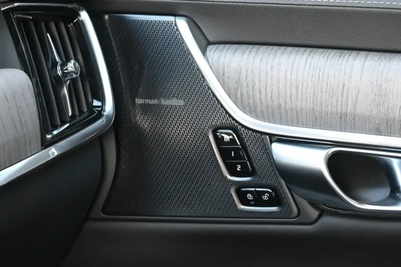 Volvo V90 Cross Country din 2024 cu 15.500 km - oferta VOL158433 - foto 21