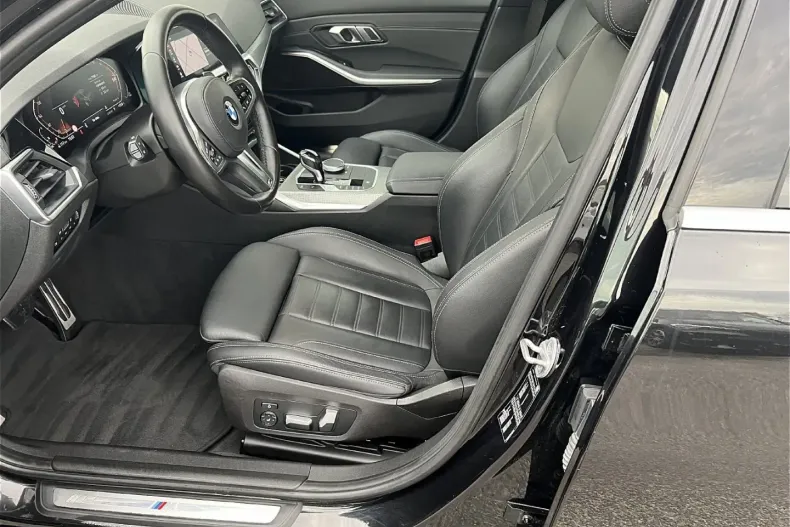 BMW 320 din 2021 cu 77.600 km - oferta BMW158434 - foto 3