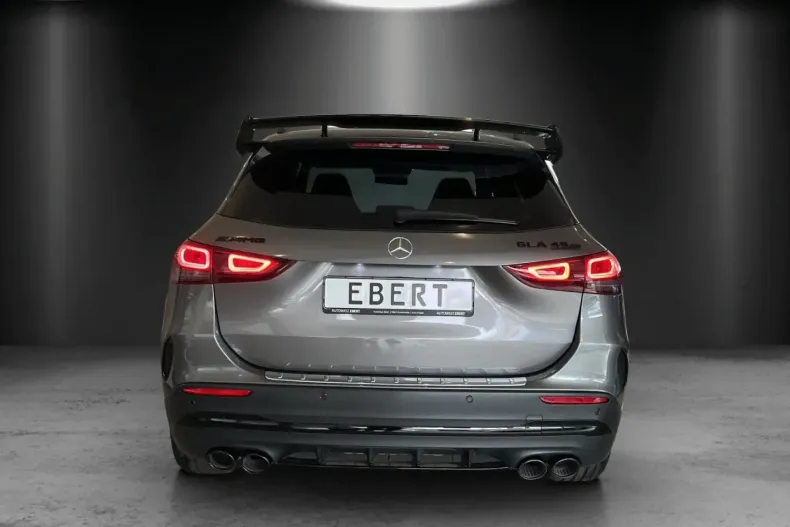 Mercedes-Benz GLA 45 AMG din 2022 cu 17.389 km - oferta MER158436 - foto 4