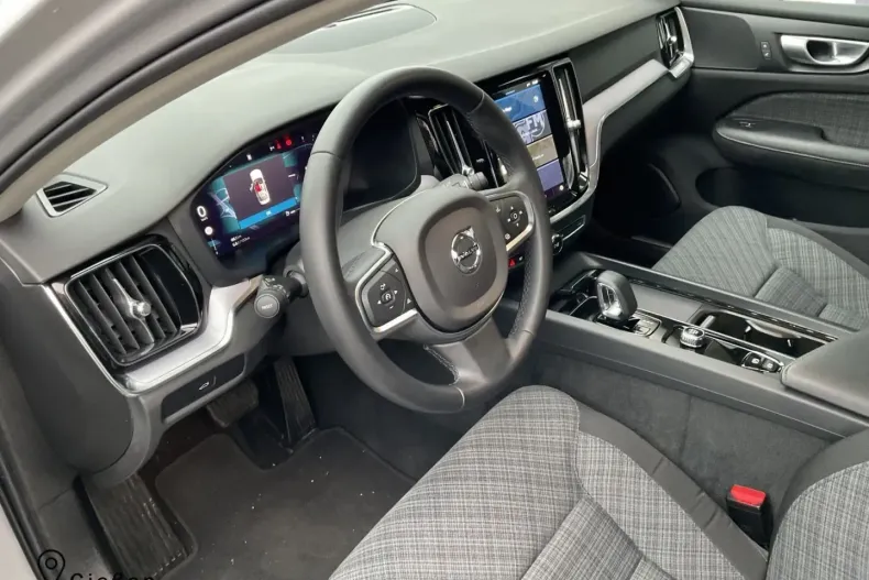 Volvo S60 din 2024 cu 25.080 km - oferta VOL158438 - foto 9