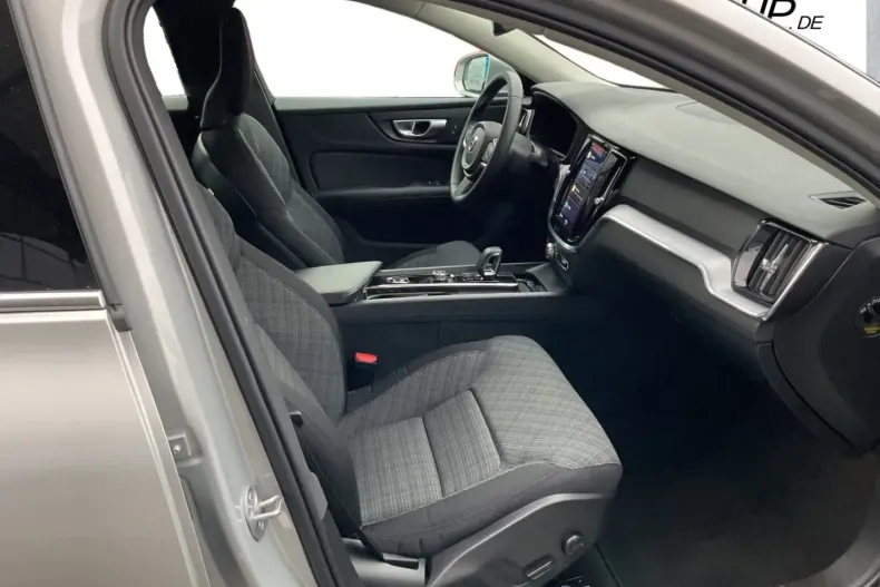 Volvo S60 din 2024 cu 25.080 km - oferta VOL158438 - foto 14