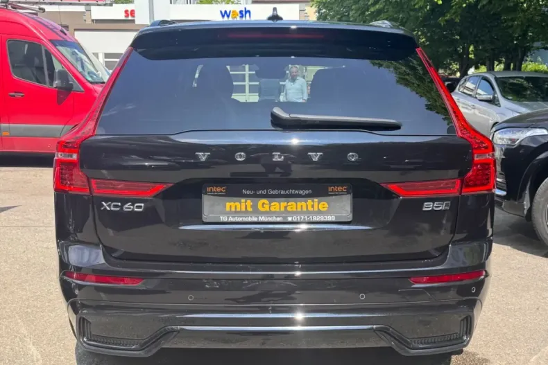 Volvo XC60 din 2022 cu 73.008 km - oferta VOL158441 - foto 4