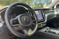 Volvo XC60 din 2022 cu 73.008 km - oferta VOL158441 - foto 10