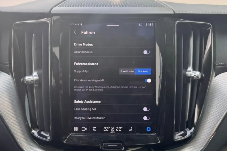 Volvo XC60 din 2022 cu 73.008 km - oferta VOL158441 - foto 23