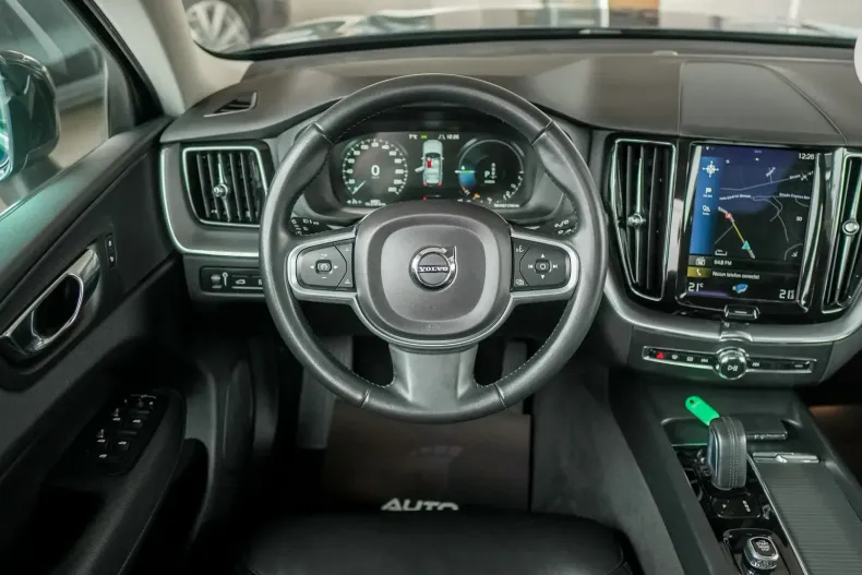 Volvo XC60 din 2021 cu 48.000 km - oferta VOL158448 - foto 10