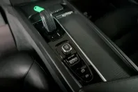 Volvo XC60 din 2021 cu 48.000 km - oferta VOL158448 - foto 17