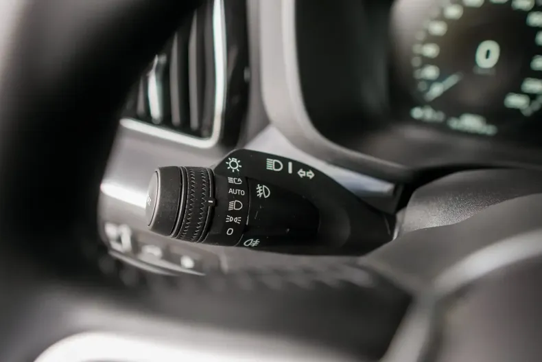 Volvo XC60 din 2021 cu 48.000 km - oferta VOL158448 - foto 21