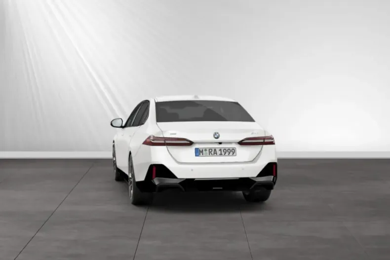 BMW 540 din 2025 cu 15.498 km - oferta BMW158449 - foto 7