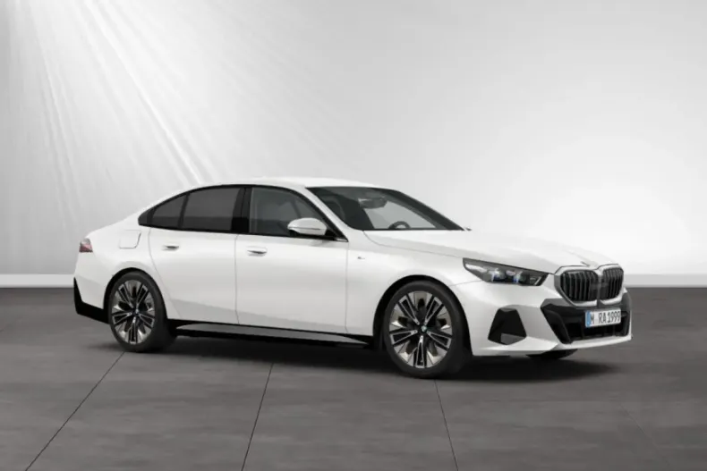 BMW 540 din 2025 cu 15.498 km - oferta BMW158449 - foto 9