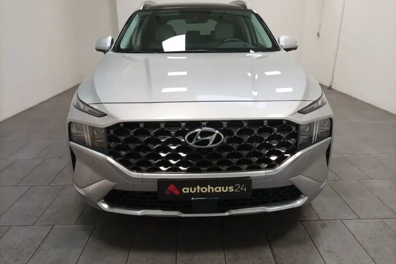 Hyundai SANTA FE din 2023 cu 65.216 km - oferta HYU158453 - foto 2