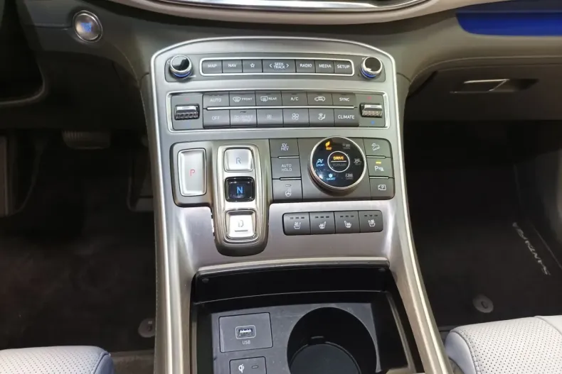 Hyundai SANTA FE din 2023 cu 65.216 km - oferta HYU158453 - foto 11