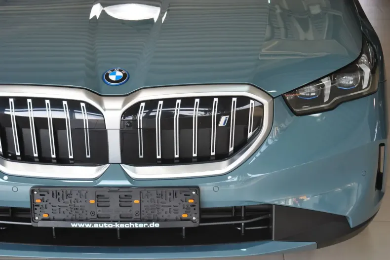 BMW i5 din 2024 cu 22.877 km - oferta BMW158457 - foto 7