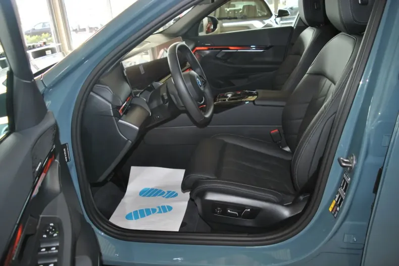 BMW i5 din 2024 cu 22.877 km - oferta BMW158457 - foto 10