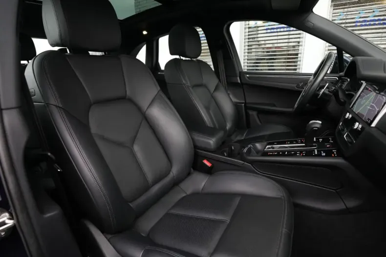 Porsche Macan din 2021 cu 23.000 km - oferta POR158459 - foto 19