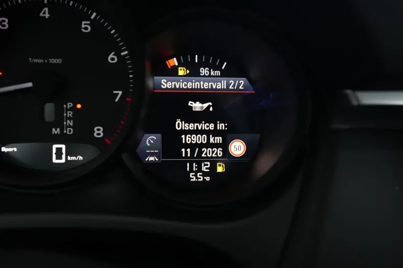 Porsche Macan din 2021 cu 23.000 km - oferta POR158459 - foto 25