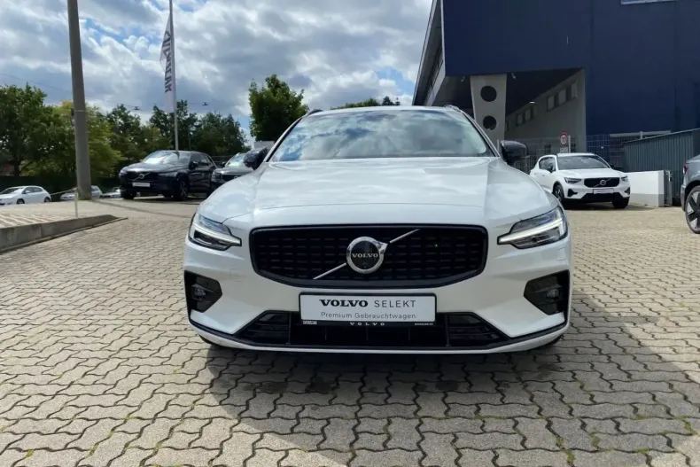 Volvo V60 din 2024 cu 13.500 km - oferta VOL158461 - foto 2