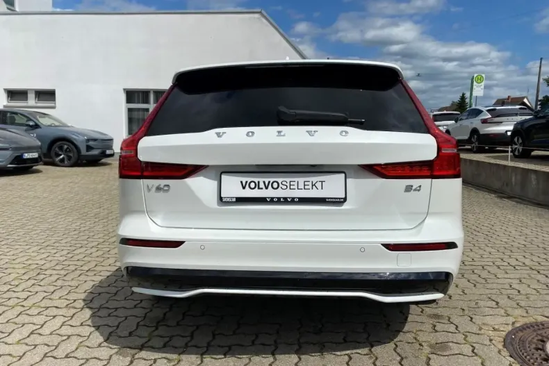 Volvo V60 din 2024 cu 13.500 km - oferta VOL158461 - foto 5