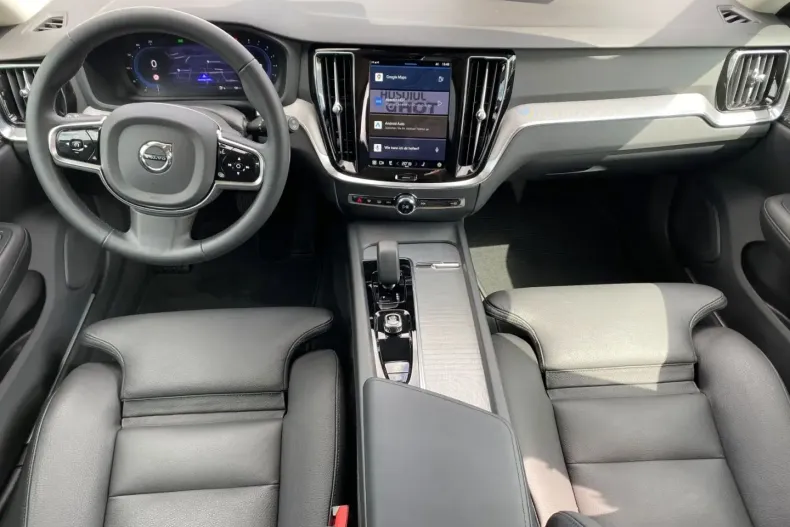 Volvo V60 din 2024 cu 13.500 km - oferta VOL158461 - foto 10