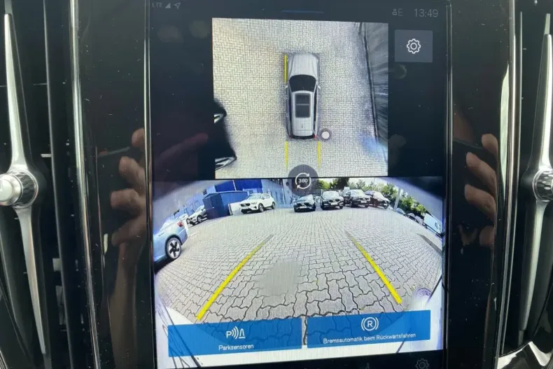 Volvo V60 din 2024 cu 13.500 km - oferta VOL158461 - foto 13