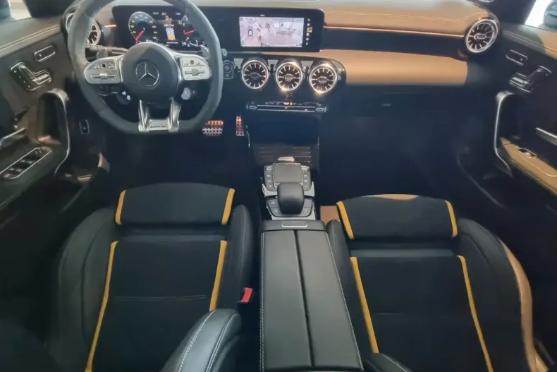 Mercedes-Benz CLA 45 AMG din 2024 cu 25.175 km - oferta MER158465 - foto 12