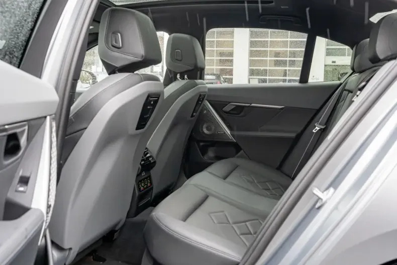 BMW 540 din 2025 cu 23.078 km - oferta BMW158468 - foto 18