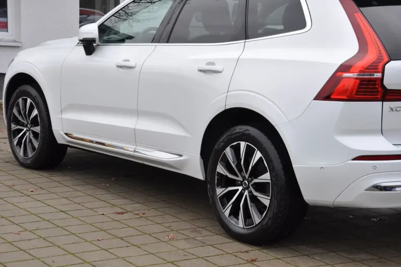 Volvo XC60 din 2022 cu 91.800 km - oferta VOL158471 - foto 11
