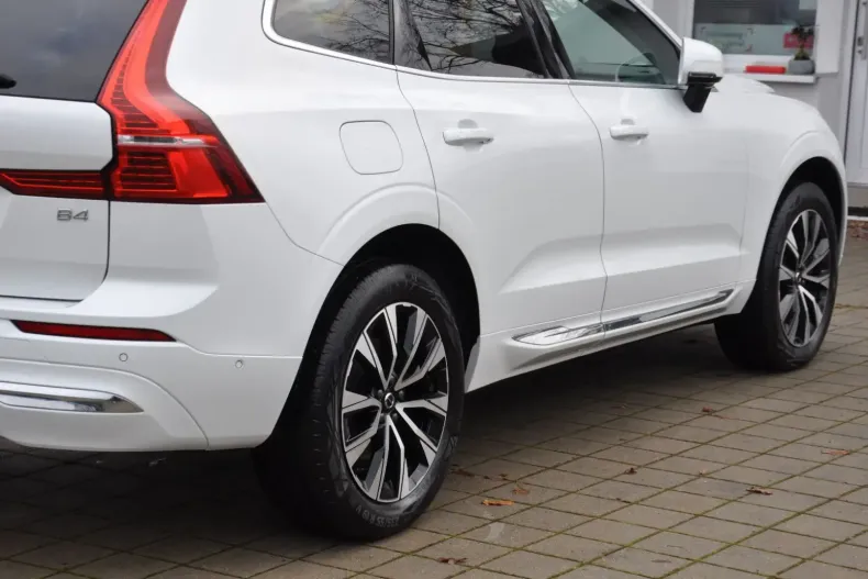 Volvo XC60 din 2022 cu 91.800 km - oferta VOL158471 - foto 12