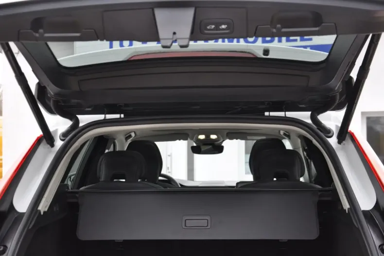 Volvo XC60 din 2022 cu 91.800 km - oferta VOL158471 - foto 16