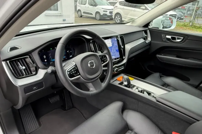 Volvo XC60 din 2022 cu 91.800 km - oferta VOL158471 - foto 35