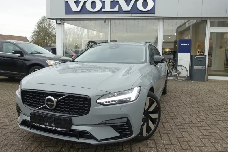 Volvo V90 din 2025 cu 21.700 km - oferta VOL158474 - foto 3