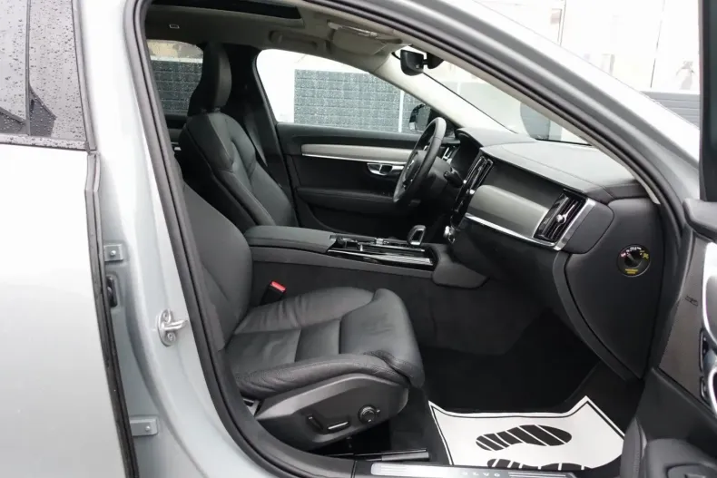 Volvo V90 din 2025 cu 21.700 km - oferta VOL158474 - foto 10