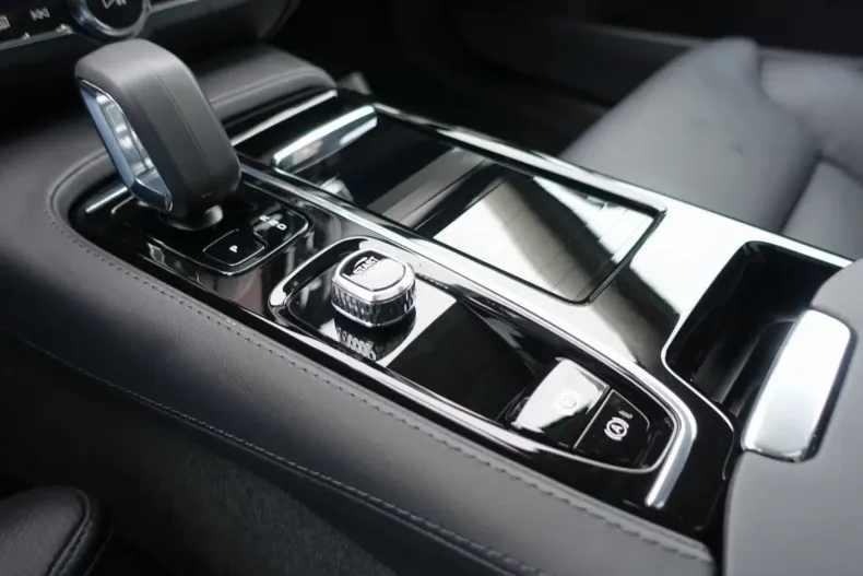 Volvo V90 din 2025 cu 21.700 km - oferta VOL158474 - foto 14