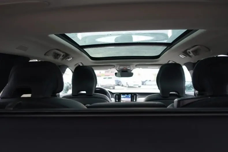 Volvo V90 din 2025 cu 21.700 km - oferta VOL158474 - foto 16