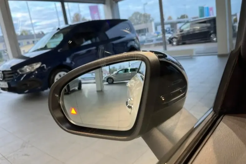 Mercedes-Benz CLA 45 AMG din 2022 cu 49.458 km - oferta MER158476 - foto 16