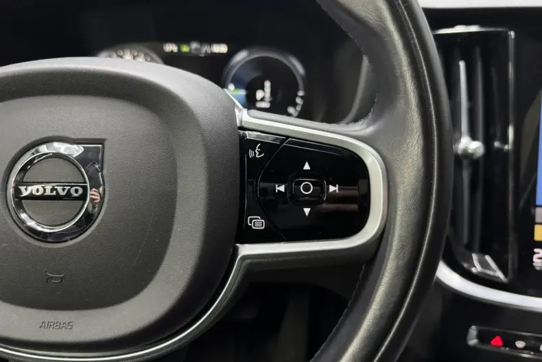 Volvo V60 din 2021 cu 91.286 km - oferta VOL158479 - foto 11