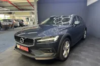 Volvo V60 Cross Country din 2021 cu 53.510 km - oferta VOL158480 - foto 1