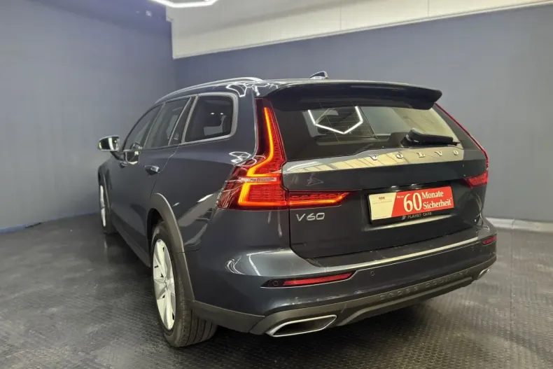 Volvo V60 Cross Country din 2021 cu 53.510 km - oferta VOL158480 - foto 4