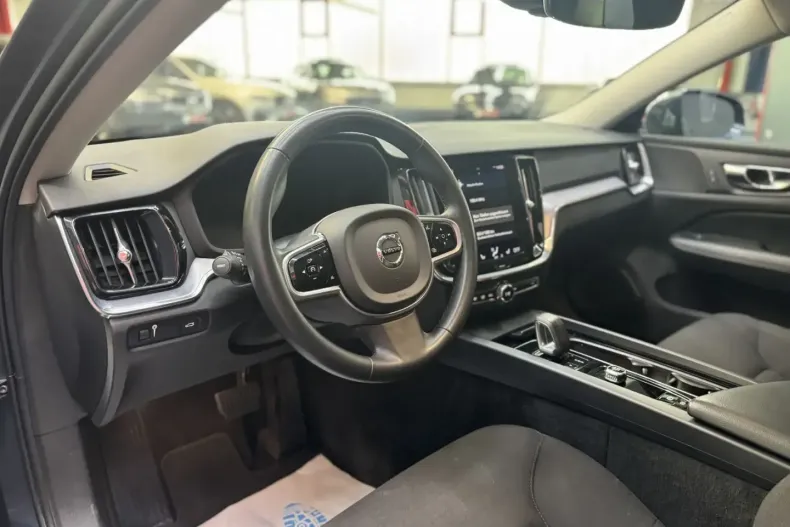 Volvo V60 Cross Country din 2021 cu 53.510 km - oferta VOL158480 - foto 7