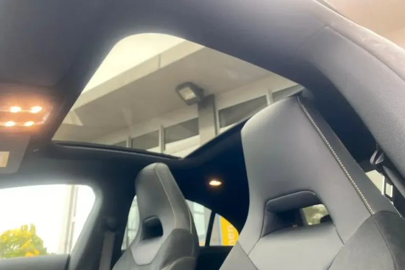 Mercedes-Benz CLA 45 AMG din 2023 cu 34.879 km - oferta MER158481 - foto 20