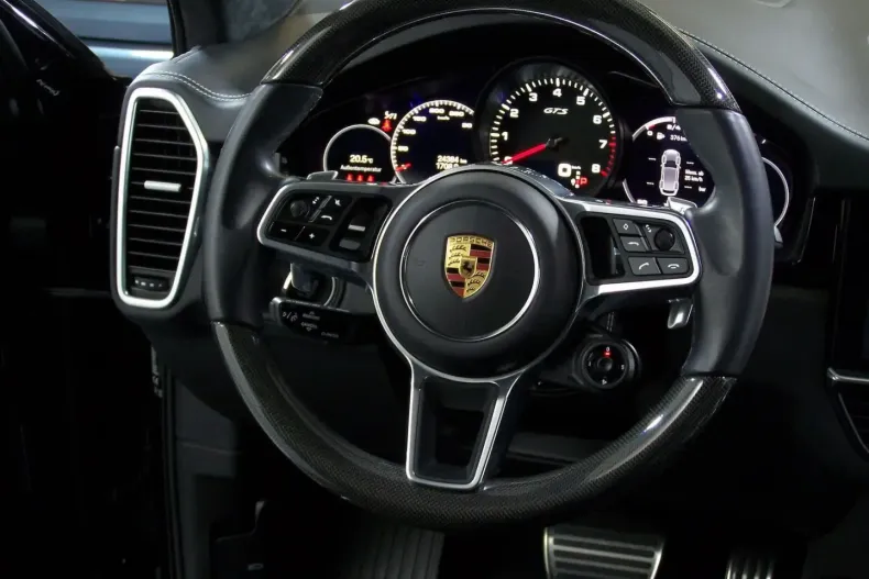 Porsche Cayenne din 2022 cu 62.559 km - oferta POR158484 - foto 8