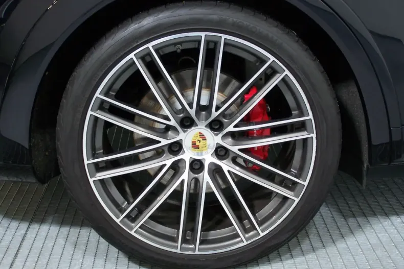 Porsche Cayenne din 2022 cu 62.559 km - oferta POR158484 - foto 22