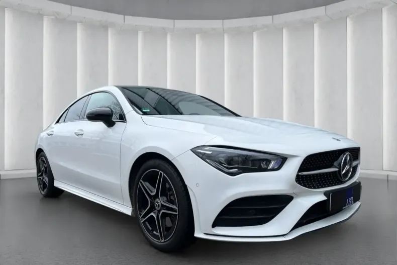 Mercedes-Benz CLA 250 din 2023 cu 44.600 km - oferta MER158488 - foto 1